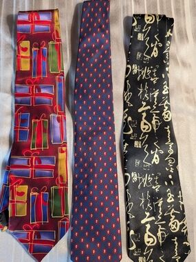 Lot Of 3 Mens Ties Jerry Garcia, Neiman Marcus And Gold City